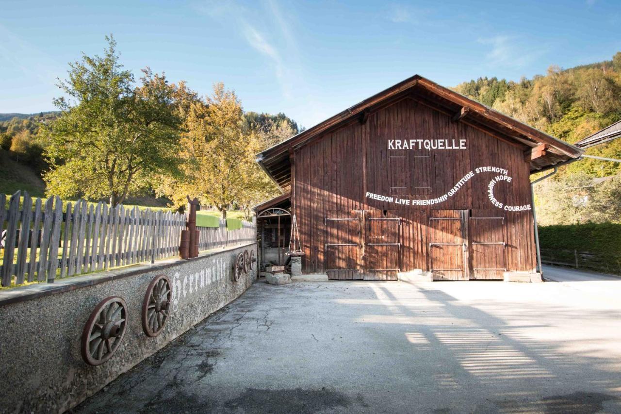 Kraftquelle Herrnmuhle Bramberg am Wildkogel Esterno foto